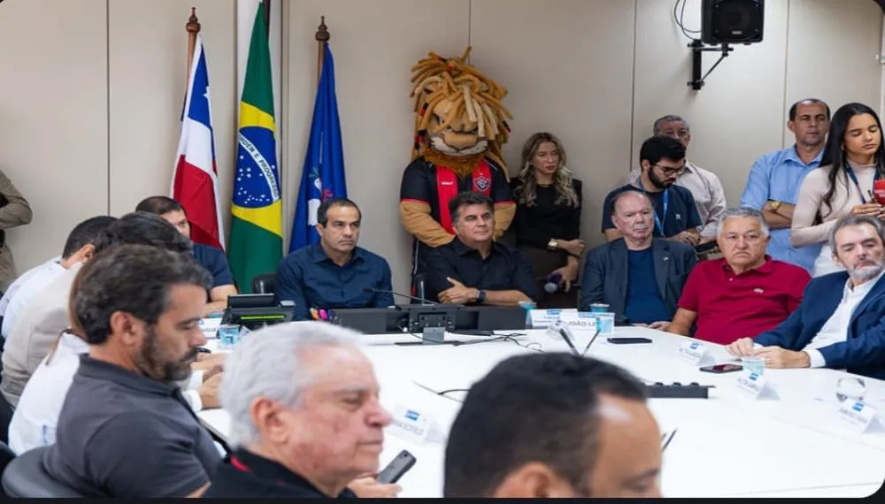 PREFEITO CONHECE PROJETO DA ARENA BARRADÃO E ANUNCIA VIA DE ACESSO PARA O MUNDIAL FEMININO